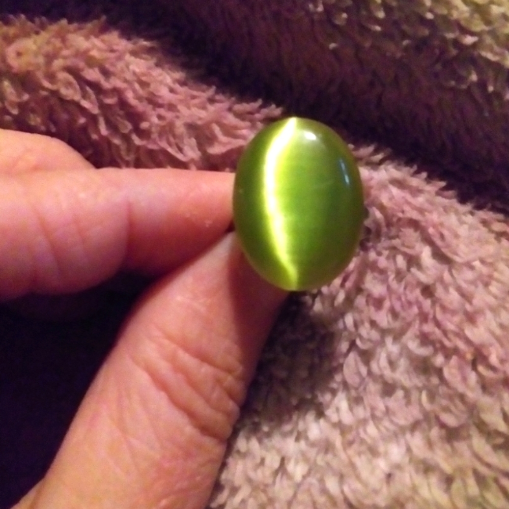 Green cats eye stone adjustable ring
